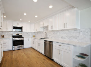 Image Title Ice White Shaker (kitchen cabinet)